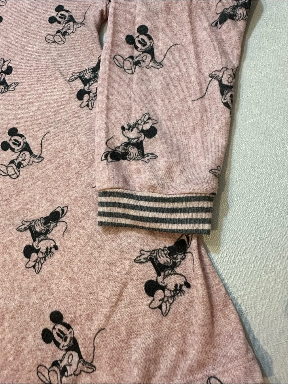 Disney Mickey & Minnie Mouse Pink Pajama Lounge Set Medium - Picture 11 of 15